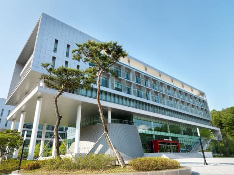 Yeungjin University